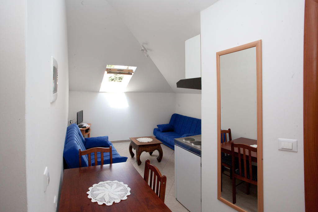 Yacht Beach Apartments Kaštela Exteriér fotografie