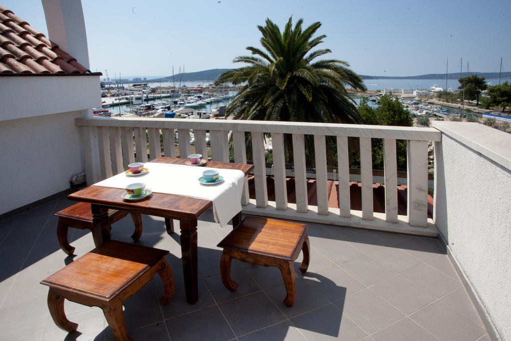 Yacht Beach Apartments Kaštela Exteriér fotografie